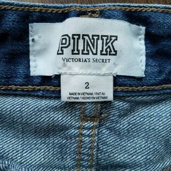 VS PINK Embellished Distressed Jean Shorts Size 2 - Picture 3 of 5